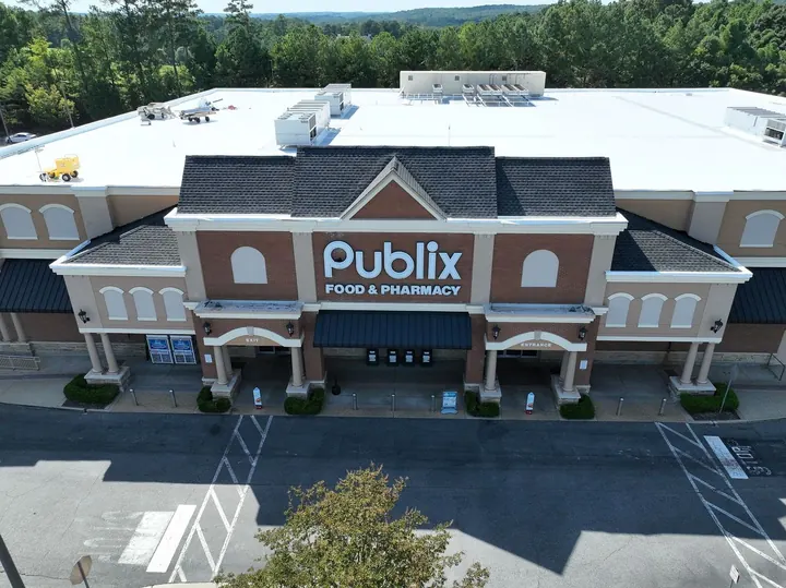 Commercial roofing project on Publix shopping center